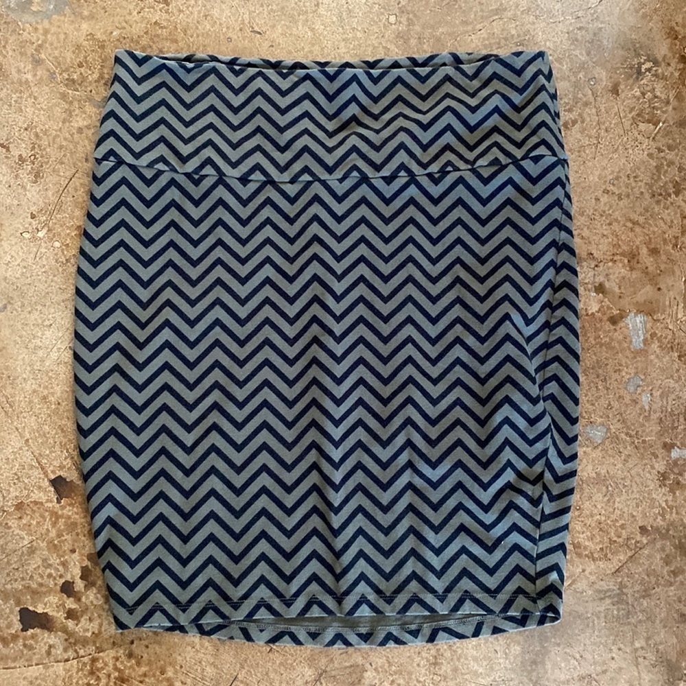 Torrid Black Olive Green Chevron Knit Academia Professor Teacher Pencil Skirt